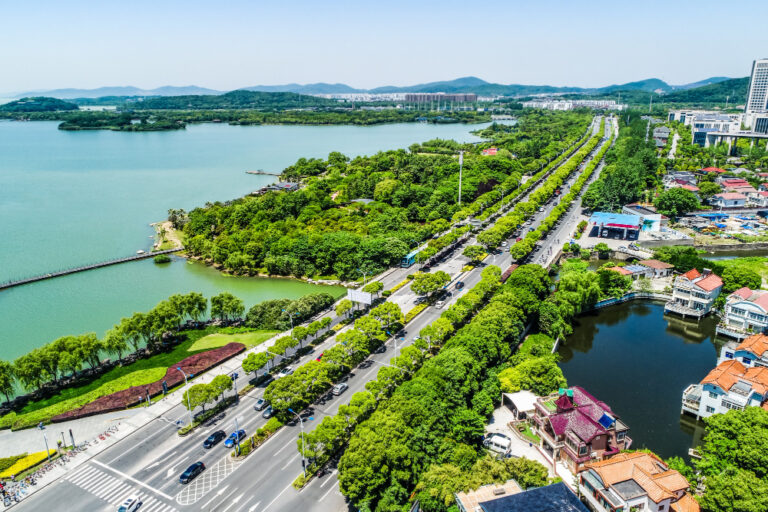 Hoi An to Da Nang