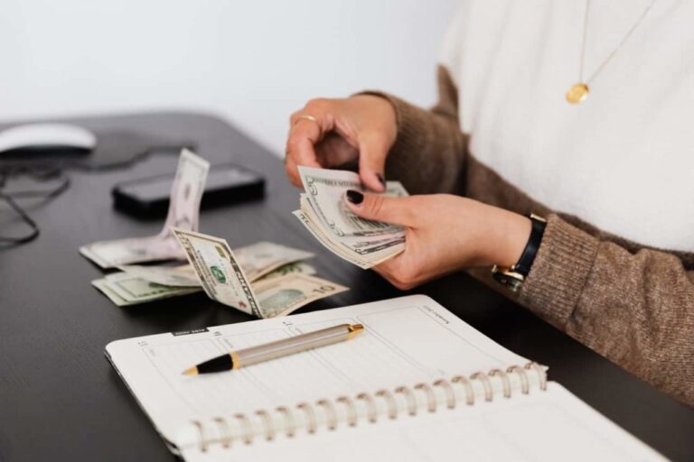 Pay Periods in a Year: A Complete Guide for Employers and Employees Pay Periods in a Year