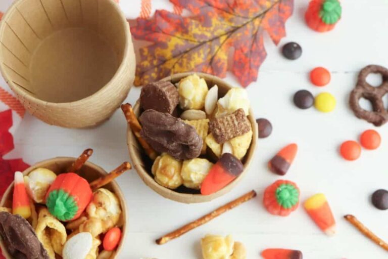 Best Fall Candies to Sweeten Up Autumn fall candies