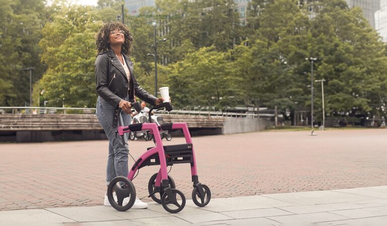 Tall Walkers: Stories, Challenges, and Advantages of Walking with Height tall walkers